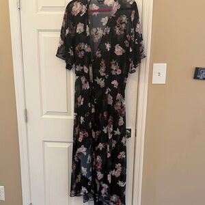 City Chic Black Floral Maxi Dress/wrap around